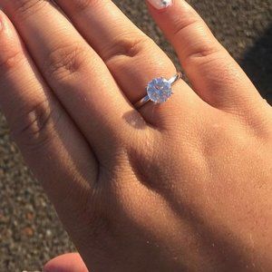 NEW 925 Sterling Silver Round Brilliant Cubic Zirconia Ring